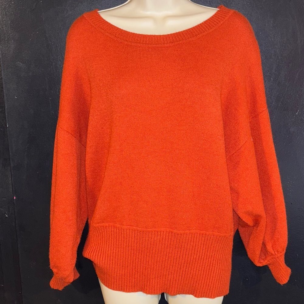 Moth by Anthropologie burnt orange Cabin balloon sleeved sweater. Sz large.